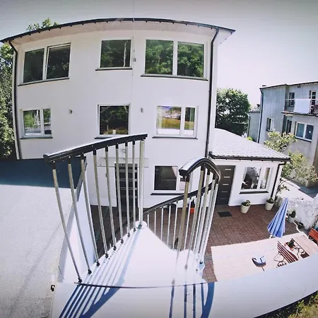 Jagoda Alojamento de Acomodação e Pequeno-almoço Miedzyzdroje