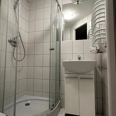 Jagoda Alojamento de Acomodação e Pequeno-almoço Miedzyzdroje