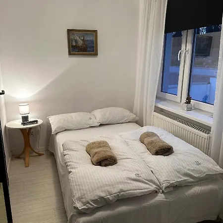 Nocleg ze śniadaniem Jagoda 3*