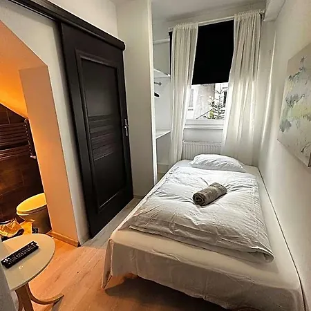 Oda ve Kahvaltı Jagoda 3*