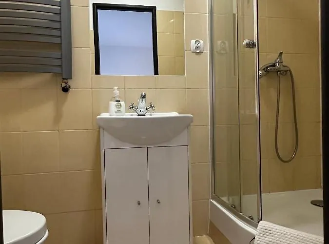 Jagoda לינה וארוחת בוקר 3*